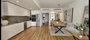Duplex3BR-PrivPool-Sleeps6-WiFi-Parking-Barbecue